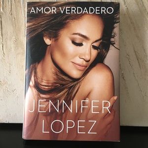 📚Jennifer Lopez Autobiography in Spanish 📚